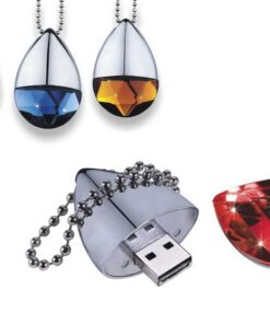 Chiave USB in metallo e cristallo colorato